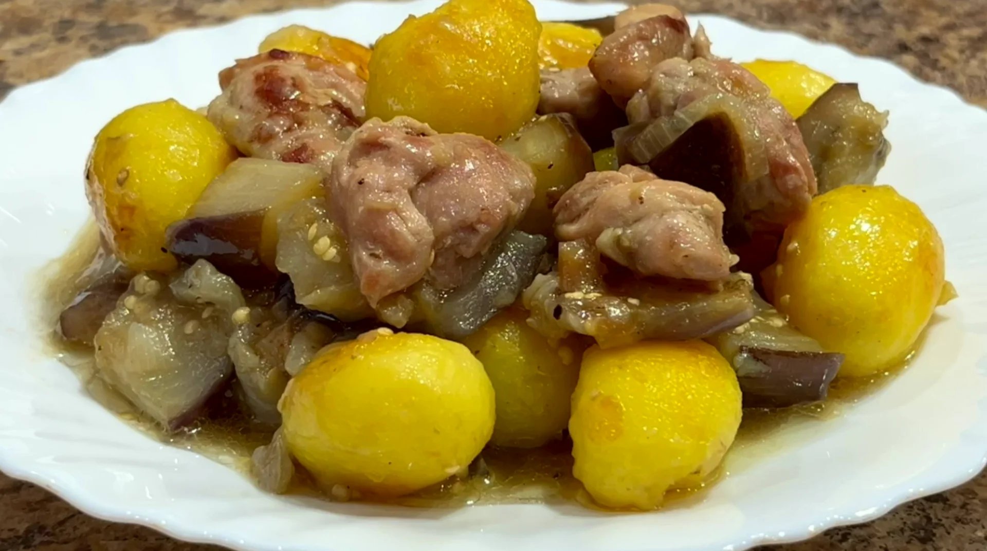 Потрясающий рецепт из Баклажанов! Быстро, вкусно и недорого! Потрясающий рецепт из Баклажанов! Быстро, вкусно и недорого!