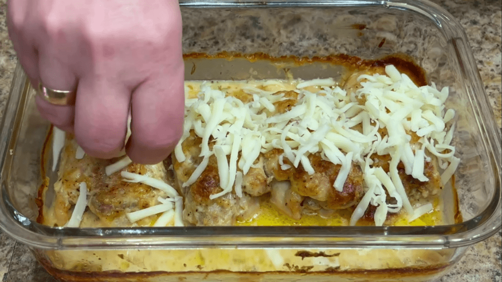 рецепт приготовления куриных рулетов в сырном соусе