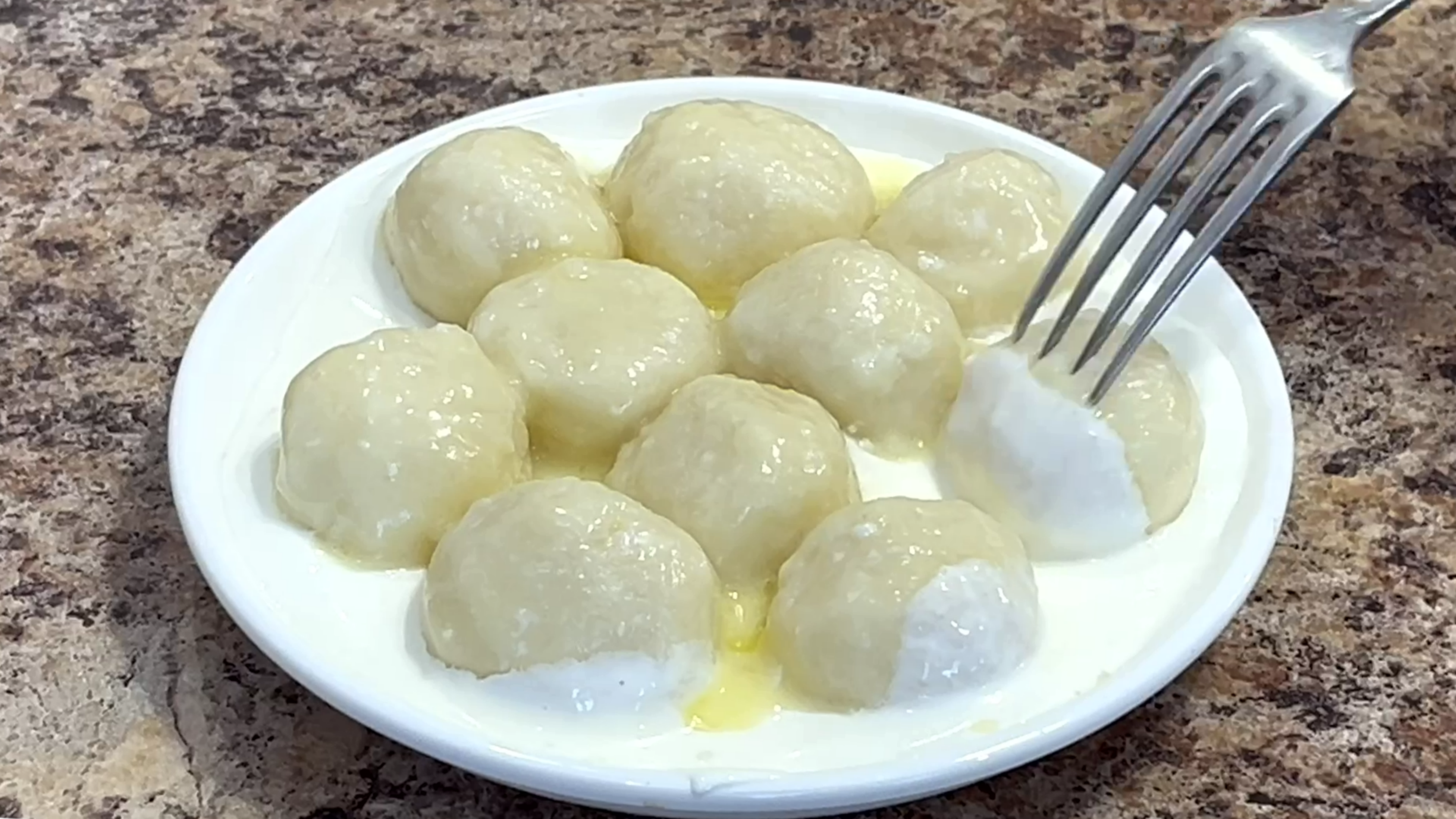 Рецепт ленивых вареников из творога! Завтрак из творога Рецепт ленивых вареников из творога! Завтрак из творога