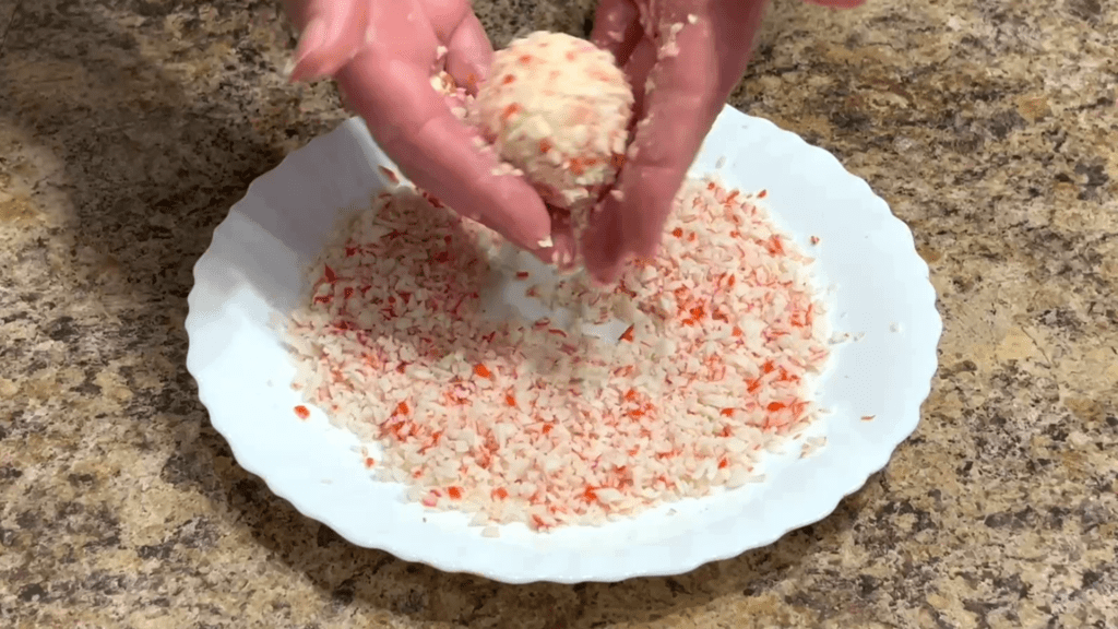 Закуска "Рафаэлло" из крабовых палочек с оливками