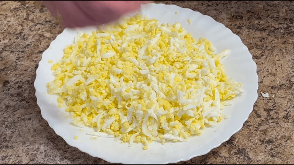 Закуска с тунцом