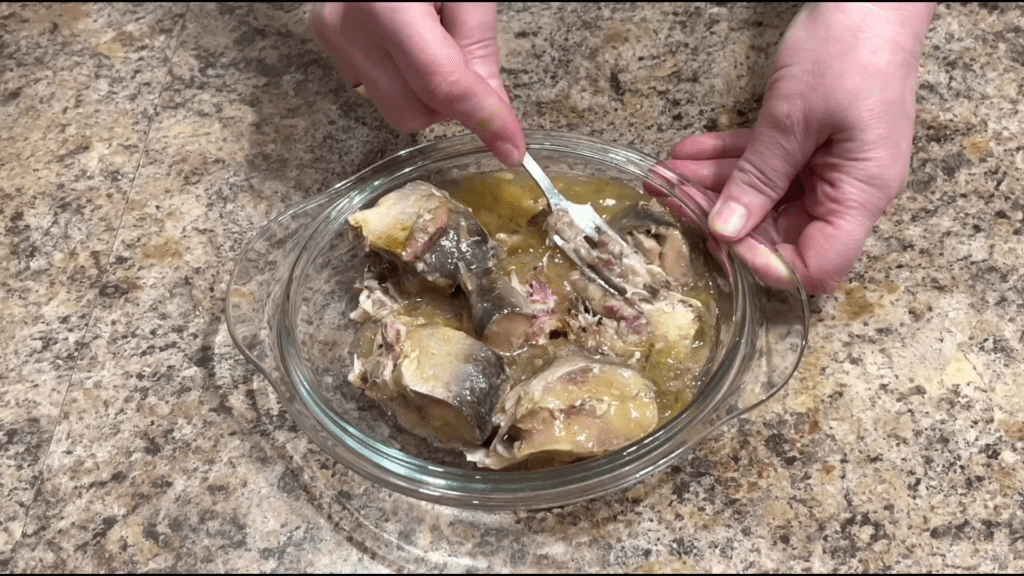 булочки с рыбными консервами