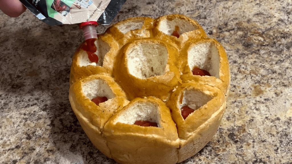 булочки с рыбными консервами