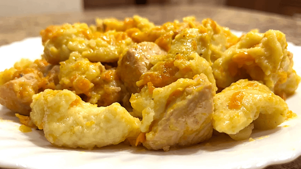 Галушки с мясом – это невероятно вкусное и бюджетное блюдо