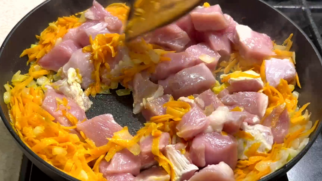 Галушки с мясом – это невероятно вкусное и бюджетное блюдо