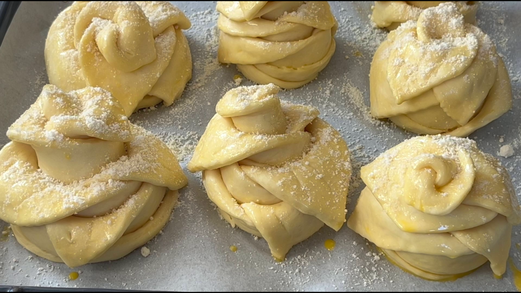 Сдобные Булочки со штрейзелем! Остаются мягкими целую неделю!